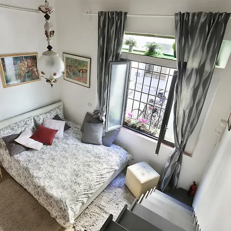 Apartment San Frediano Moderno Florence